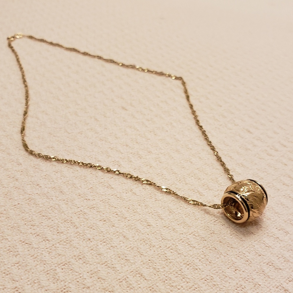 Na Hoku Fine Jewelers 14 K Gold Enhancer